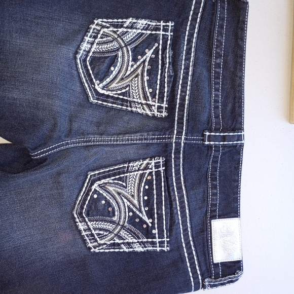 Maurice's Premium Capri Jeans. Size 9/10. - Picture 3 of 8